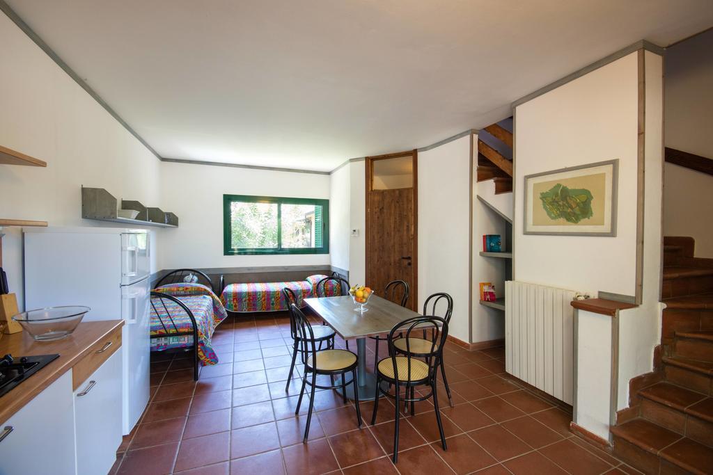 Il Borgo Centro Vacanze Guardistallo Exterior foto