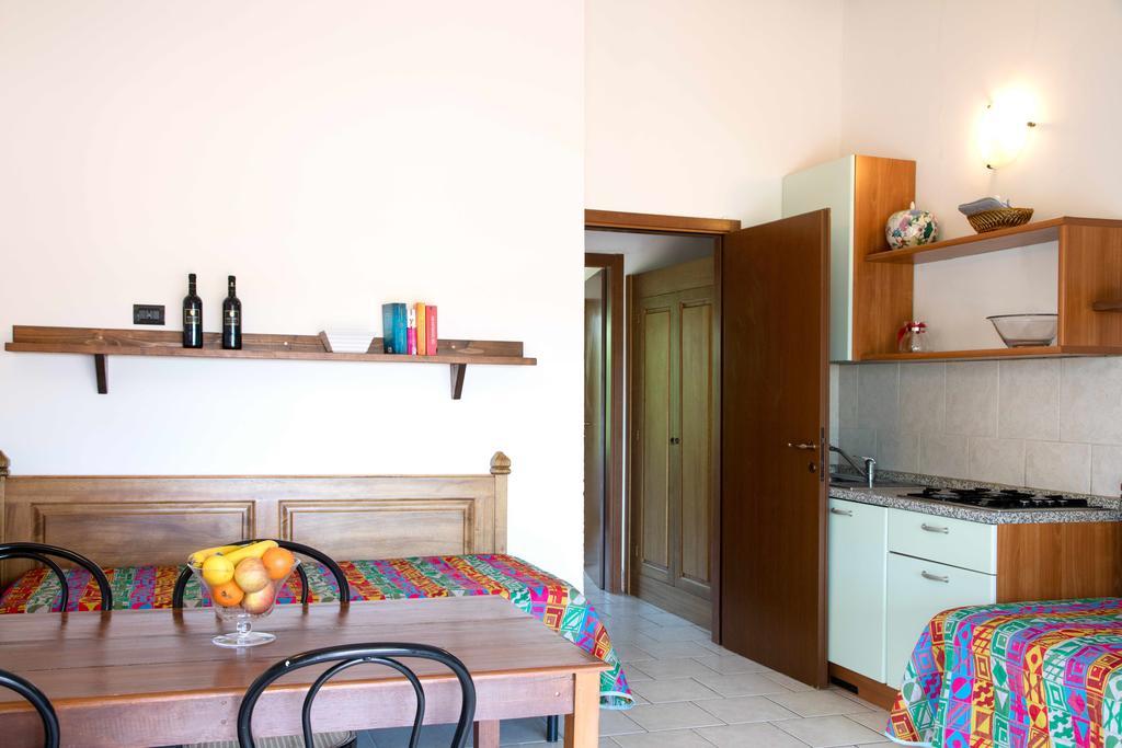 Il Borgo Centro Vacanze Guardistallo Exterior foto